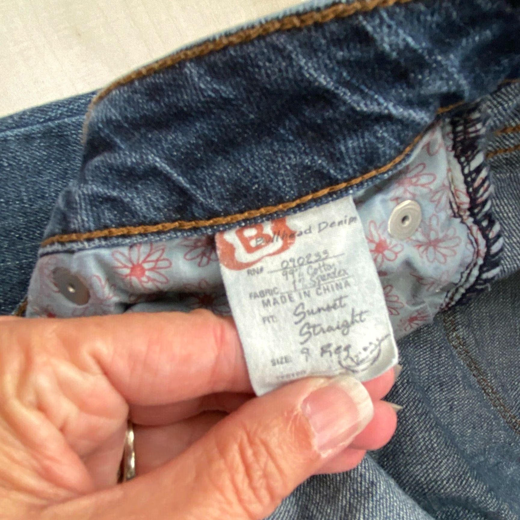 Vintage Bullhead Denim Womens Juniors Jeans Size 9 Medium Wash Sunset Straight Low Rise Size 30" / US 8 / IT 44 - 4 Thumbnail
