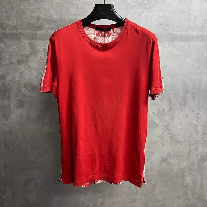 Louis Vuitton Louis Vuitton Red poker print logo short sleeves Size US M / EU 48-50 / 2 - 1 Thumbnail