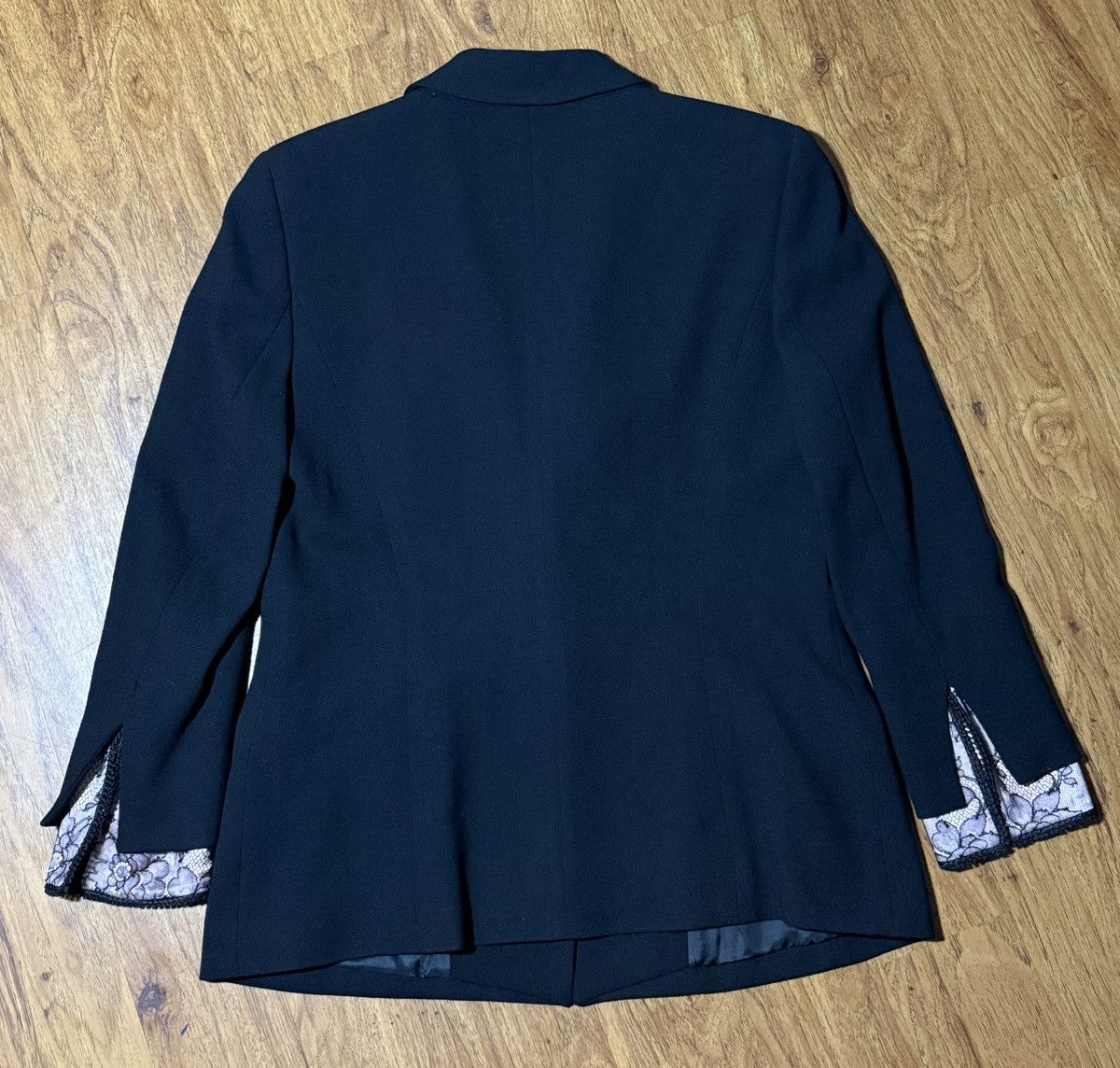 Escada Vintage ESCADA Blazer Jacket Wool Black Lingerie 40 Size M / US 6-8 / IT 42-44 - 2 Thumbnail