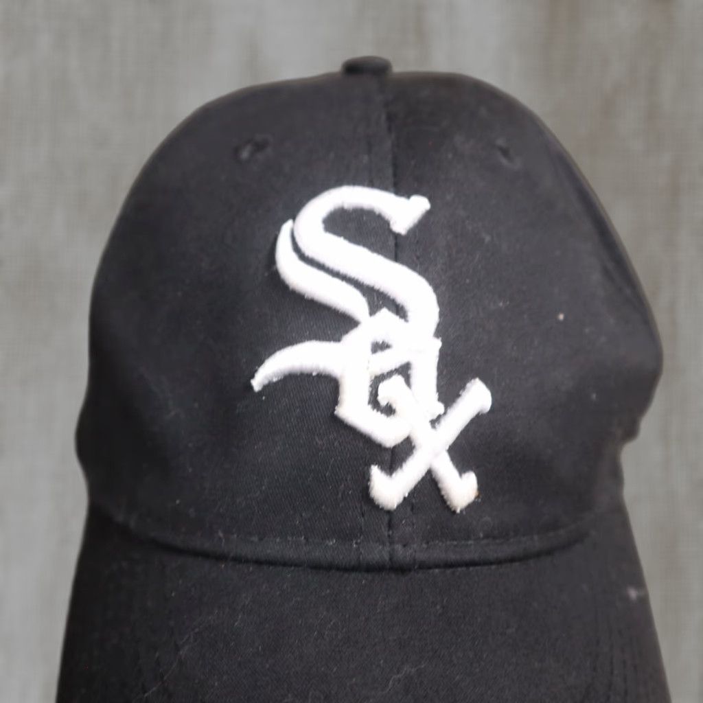 Vintage Boston Red Sox Hat Baseball Cap Adjustable Adult Black Men Size ONE SIZE - 1 Thumbnail