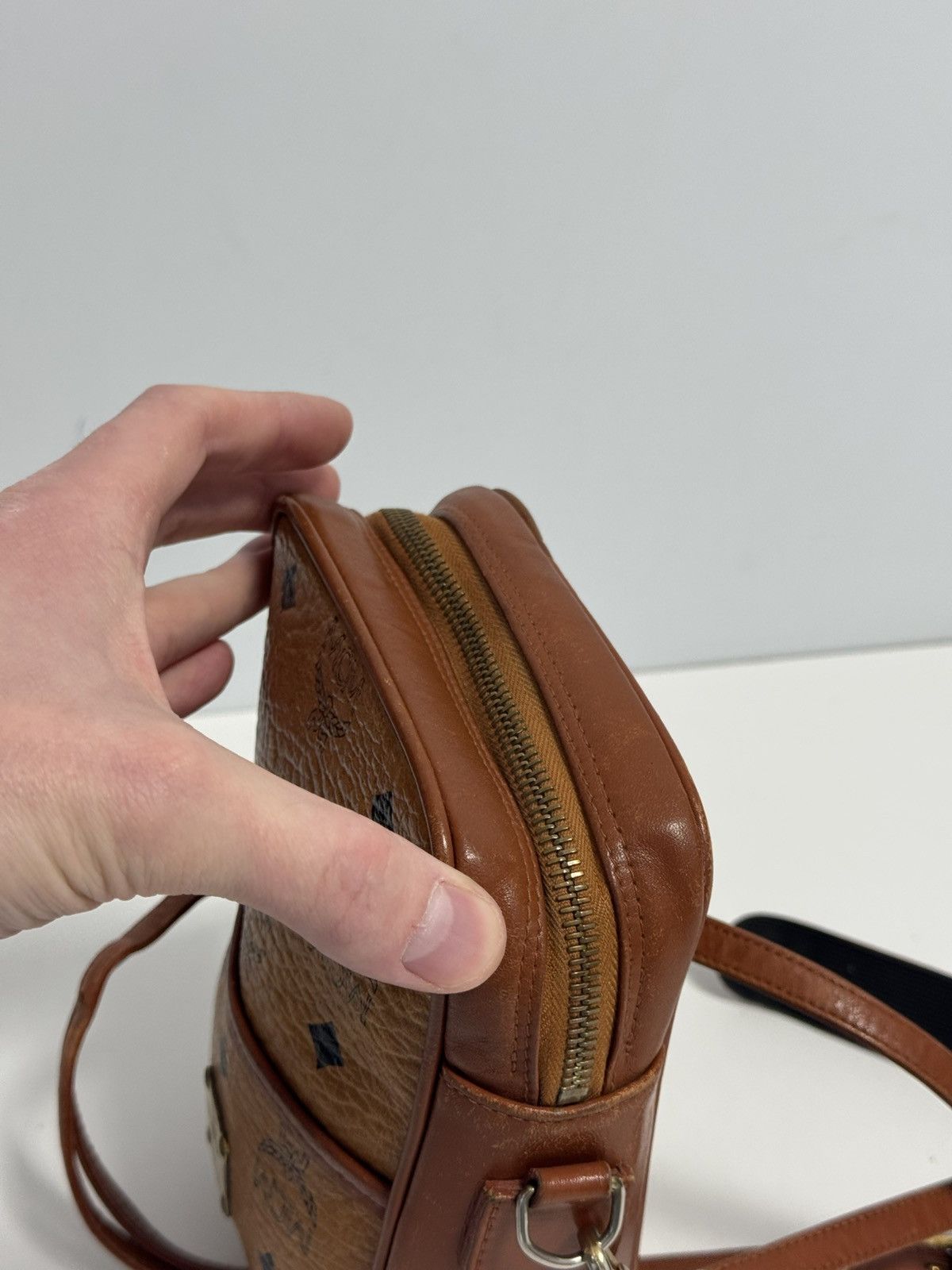 MCM MCM Visetos Shoulder Bag Crossbody Bag Brown Logo Leather Size ONE SIZE - 15 Thumbnail