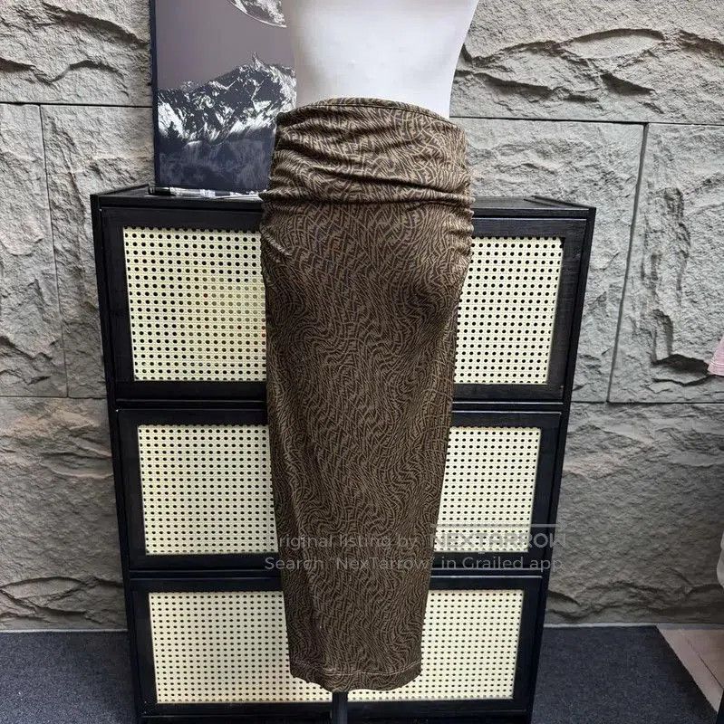 Fendi Fendi Brown Patterned Midi Skirt . Size 23" - 3 Thumbnail