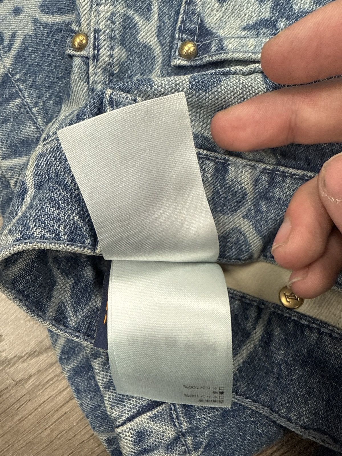 Louis Vuitton Louis Vuitton Jean Shirt and Jean shorts set XL top 34 Size US XL / EU 56 / 4 - 3 Thumbnail