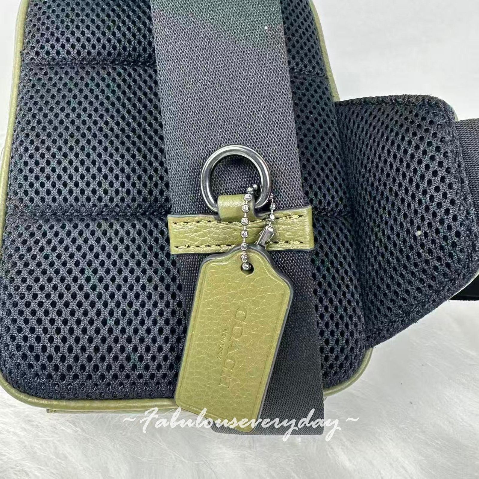 Coach Coach Men's Small Turner Pack In Leather/Qb/Olive CCO66 NWT Size ONE SIZE - 5 Thumbnail