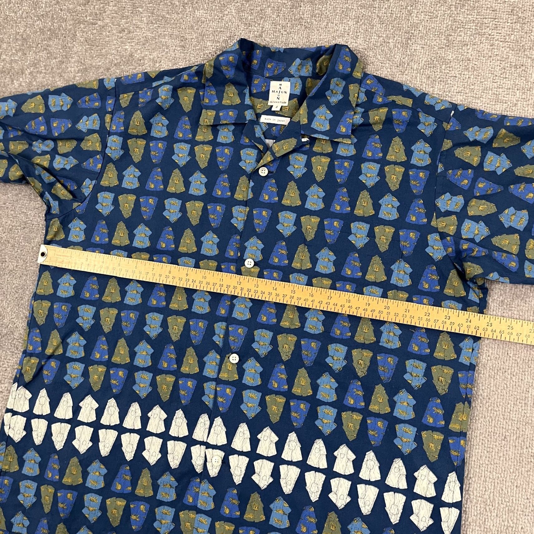 Silhouette VINTAGE Majun Shirt Mens Sz 4 XL/2XL Geometric Silhouette Made in Japan 90s Size US XL / EU 56 / 4 - 5 Thumbnail