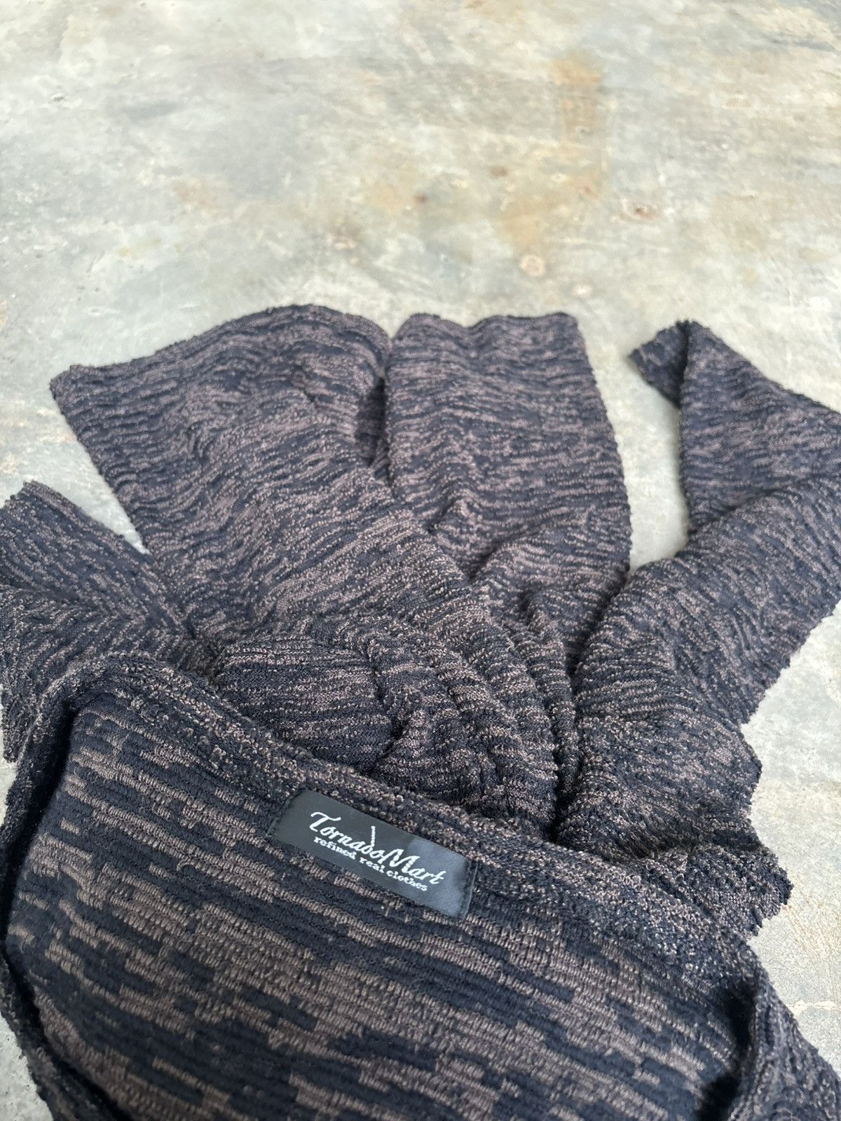 Tornado Mart Tornado Mart Longsleeve Size US L / EU 52-54 / 3 - 5 Thumbnail