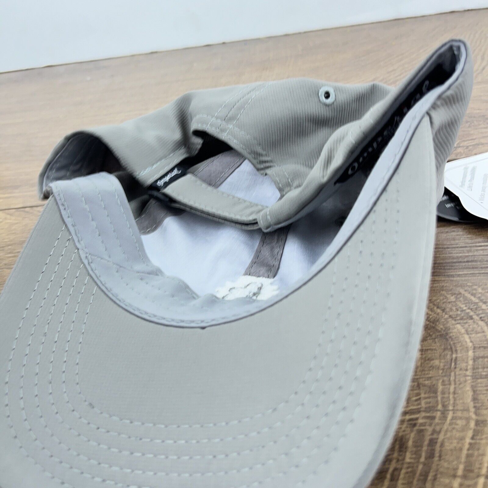 Other Golf Hat Golfing Hat Gray Hat Adjustable Gray Adult Size Hat Size ONE SIZE - 15 Thumbnail