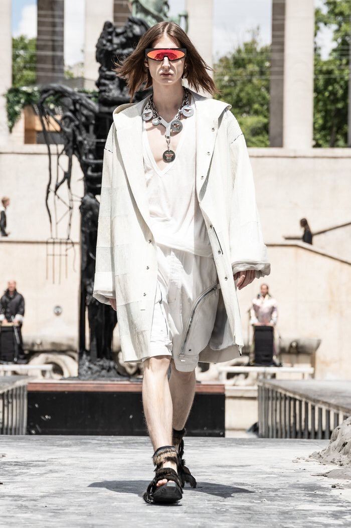 Rick Owens Rick Owens White Waxed Shorts Size US 38 / EU 54 - 1 Thumbnail