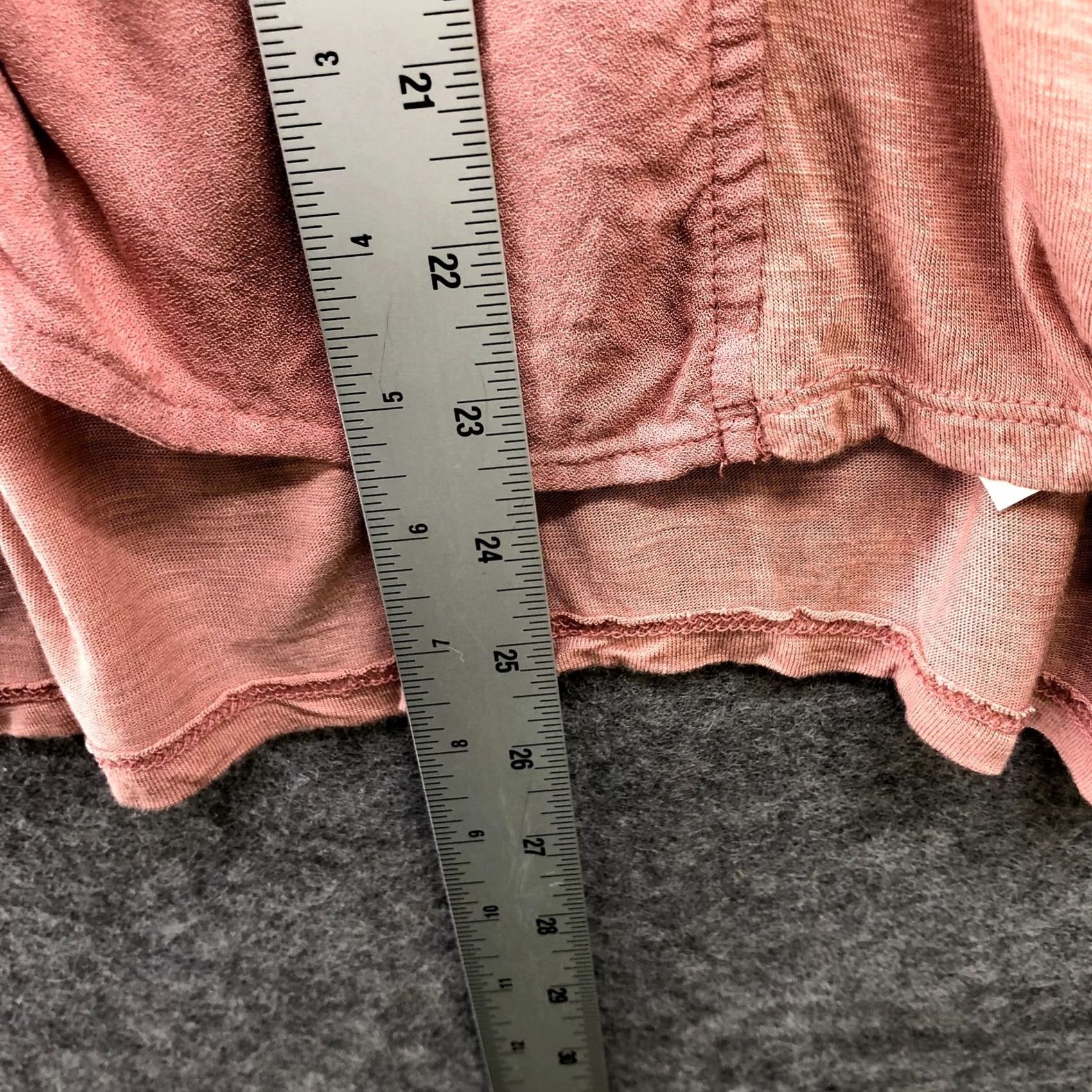 Lucky Brand Lucky Brand Long Sleeve Top Womens XS Pink V-neck Button Front Rayon High Low Blouse Shirt Knit White? Size XS / US 0-2 / IT 36-38 - 8 Thumbnail