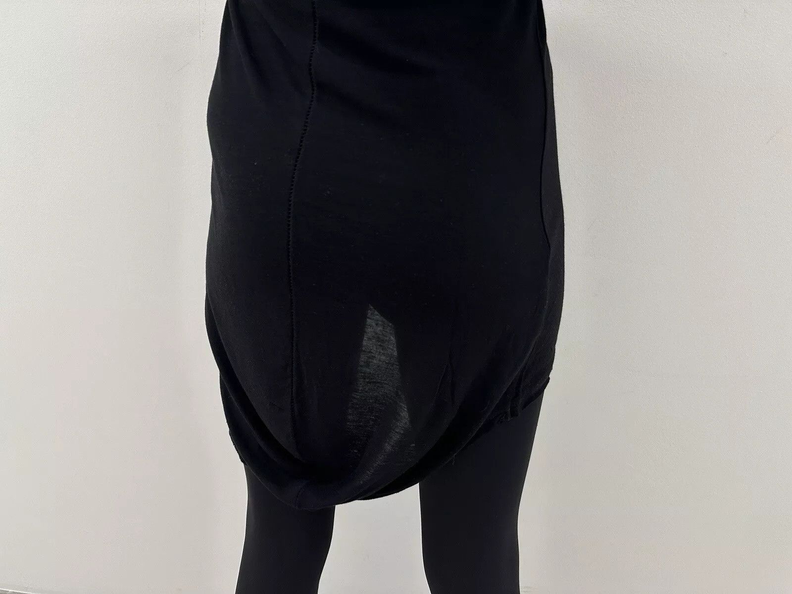 First Aid To The Injured First Aid To The Injured Unisex Sleeveless Owens Asymetrycal Size US XXS / EU 40 - 5 Thumbnail