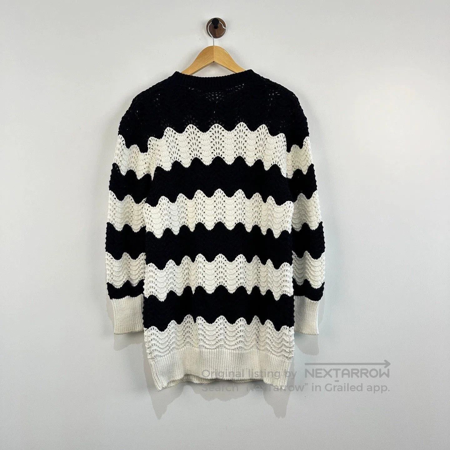 Givenchy Givenchy Black White Wave Knit Sweater. Size US L / EU 52-54 / 3 - 2 Thumbnail