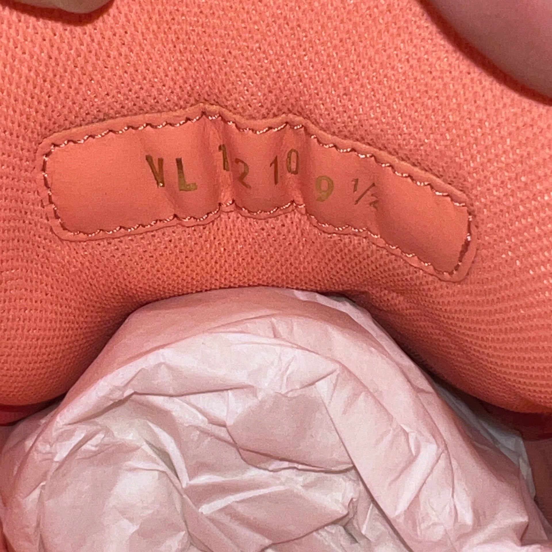 Louis Vuitton LV Trainer Peach Pink 43.5 New With Box Size US 10.5 / EU 43-44 - 7 Thumbnail