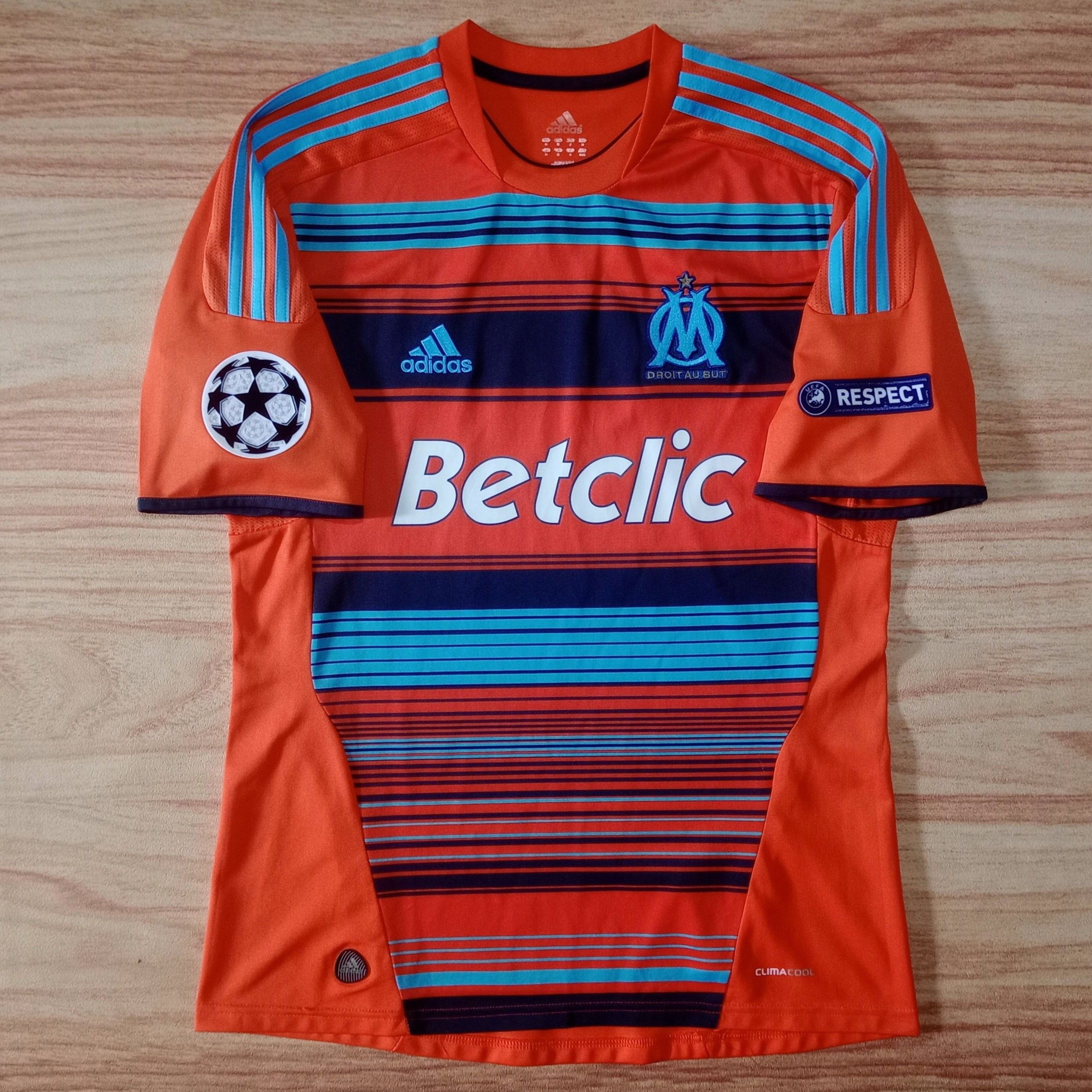 Adidas Olympique Marseille 2011-2012 Third Jersey Gignac 10 Size US M / EU 48-50 / 2 - 1 Thumbnail