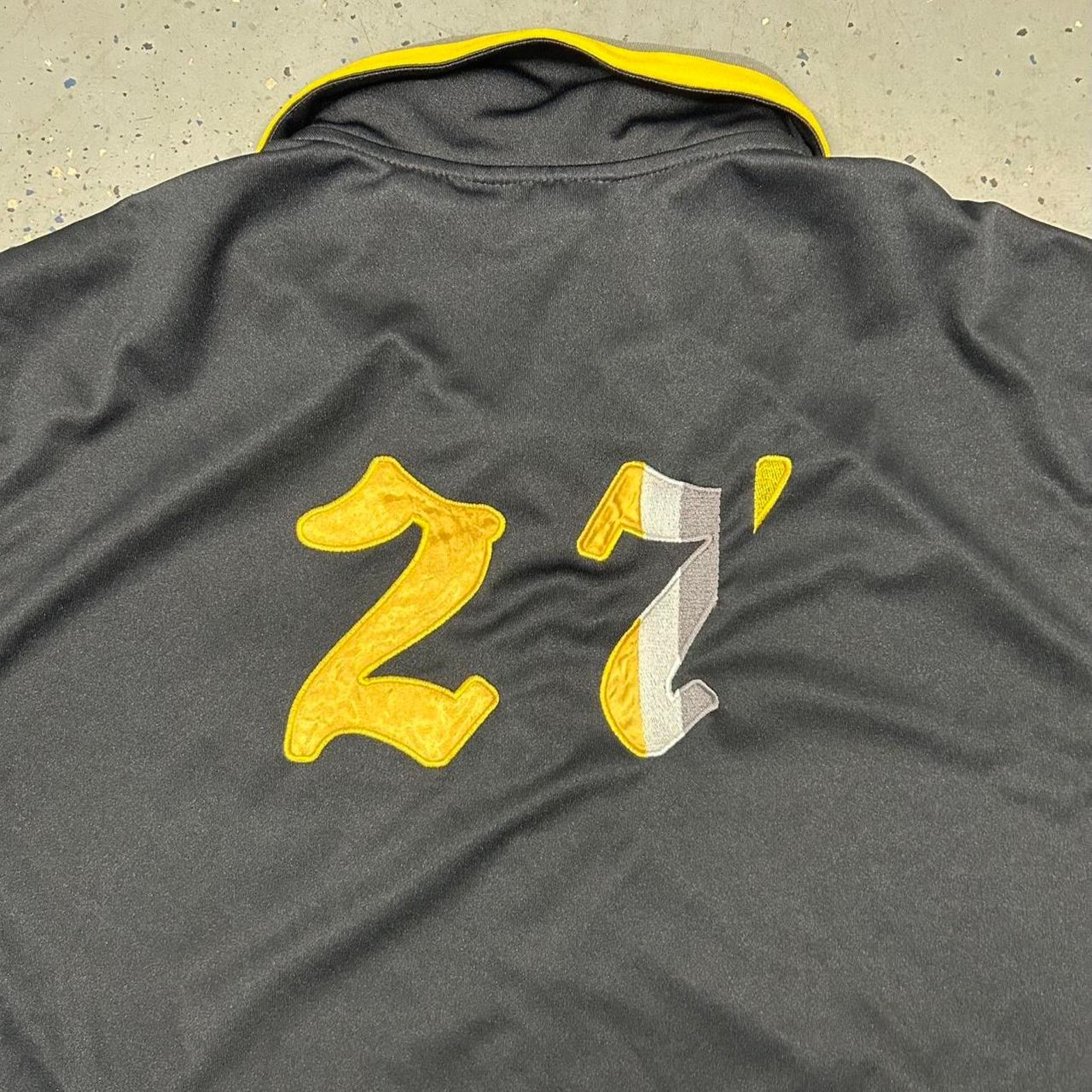 Other Black and yellow y2k jersey Size US XL / EU 56 / 4 - 7 Thumbnail