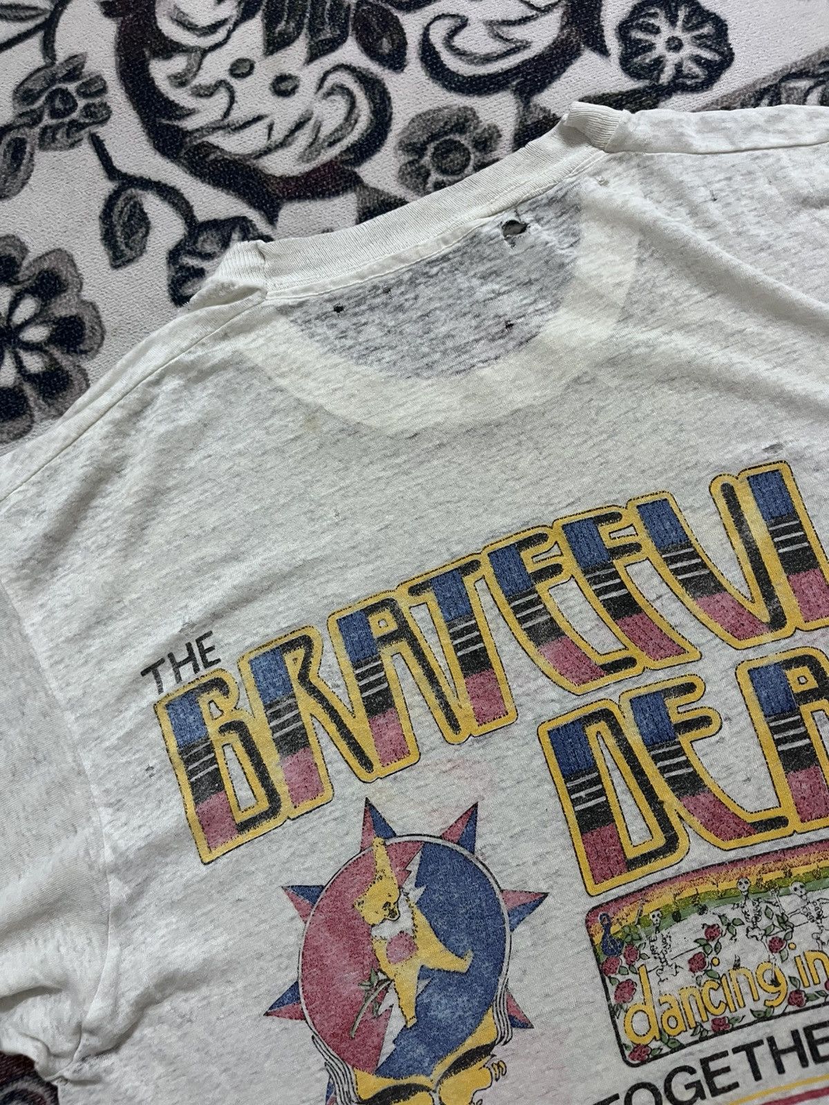 Band Tees × Grateful Dead × Vintage Vintage 80's Grateful Dead X Bob Dylan Tour Shirt Size US M / EU 48-50 / 2 - 8 Thumbnail