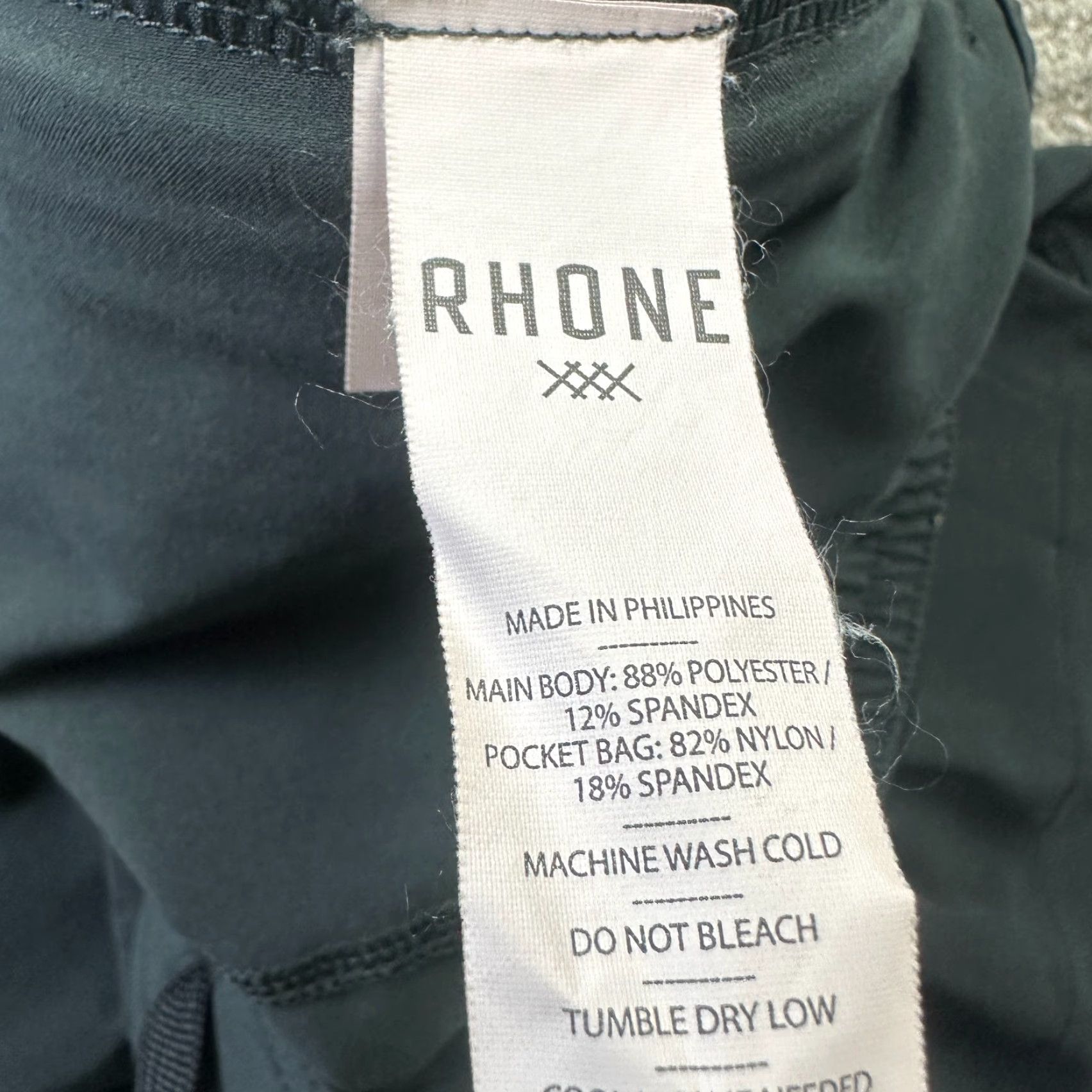 Rhone Rhone Shorts Mens 2XL Black Base Training Gym 6" Drawstring Pockets Lightweight Size US 39 - 7 Thumbnail