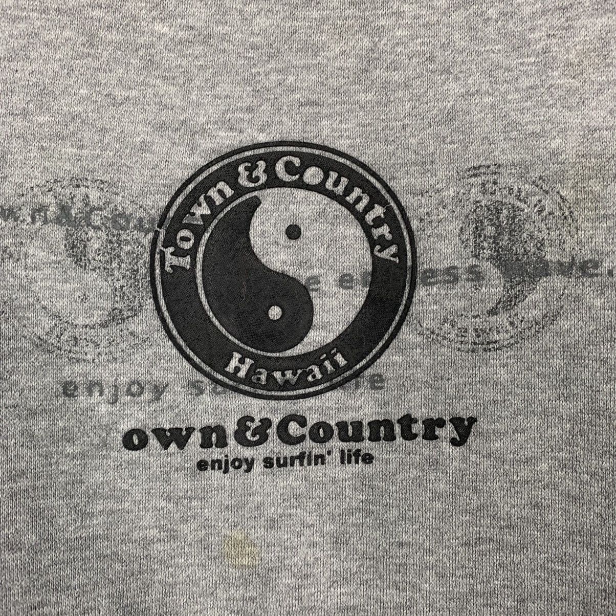 Japanese Brand Town & Country Surf Hawaii Crewneck Sweatshirt Size US XL / EU 56 / 4 - 10 Thumbnail