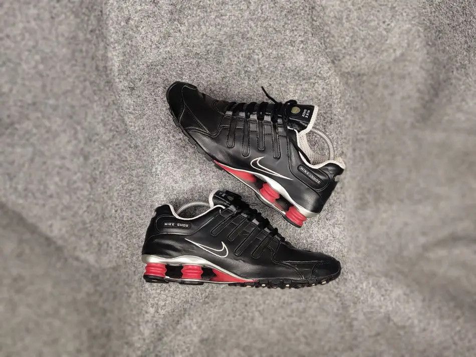 image of Nike Shox Sneakers Black Red Y2K Style Shoes, Men's (Size 11)
