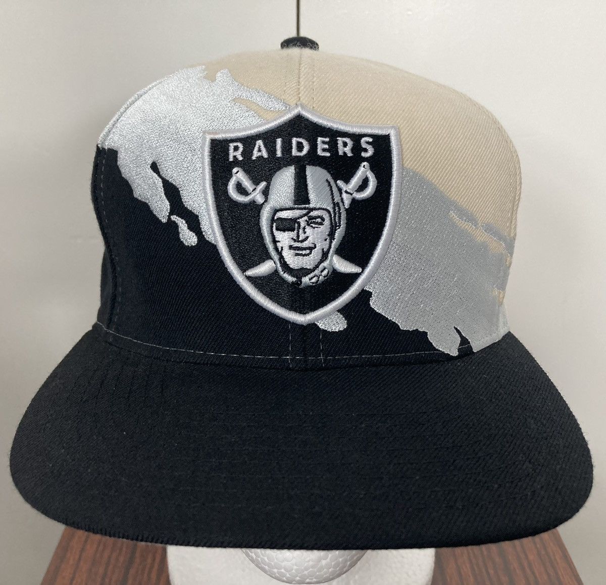 Mitchell & Ness RAIDERS MITCHELL NESS SPLASH SNAPBACK HAT VINTAGE COLLECTION Size ONE SIZE - 3 Thumbnail