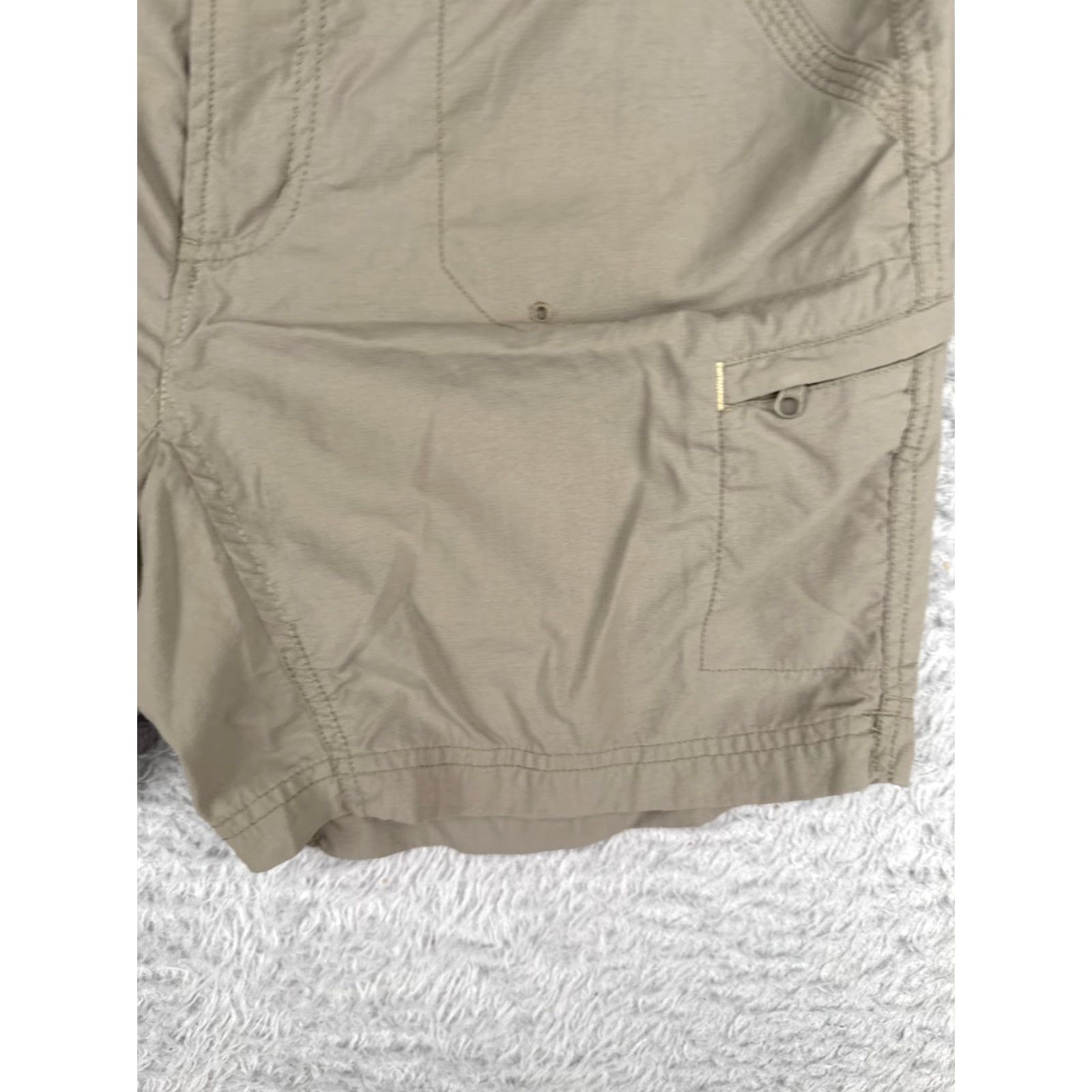 Vintage Columbia Shorts Women Medium Beige 8 Cargo Packable Titanium Adjustable Waist Size 32" / US 10 / IT 46 - 3 Thumbnail