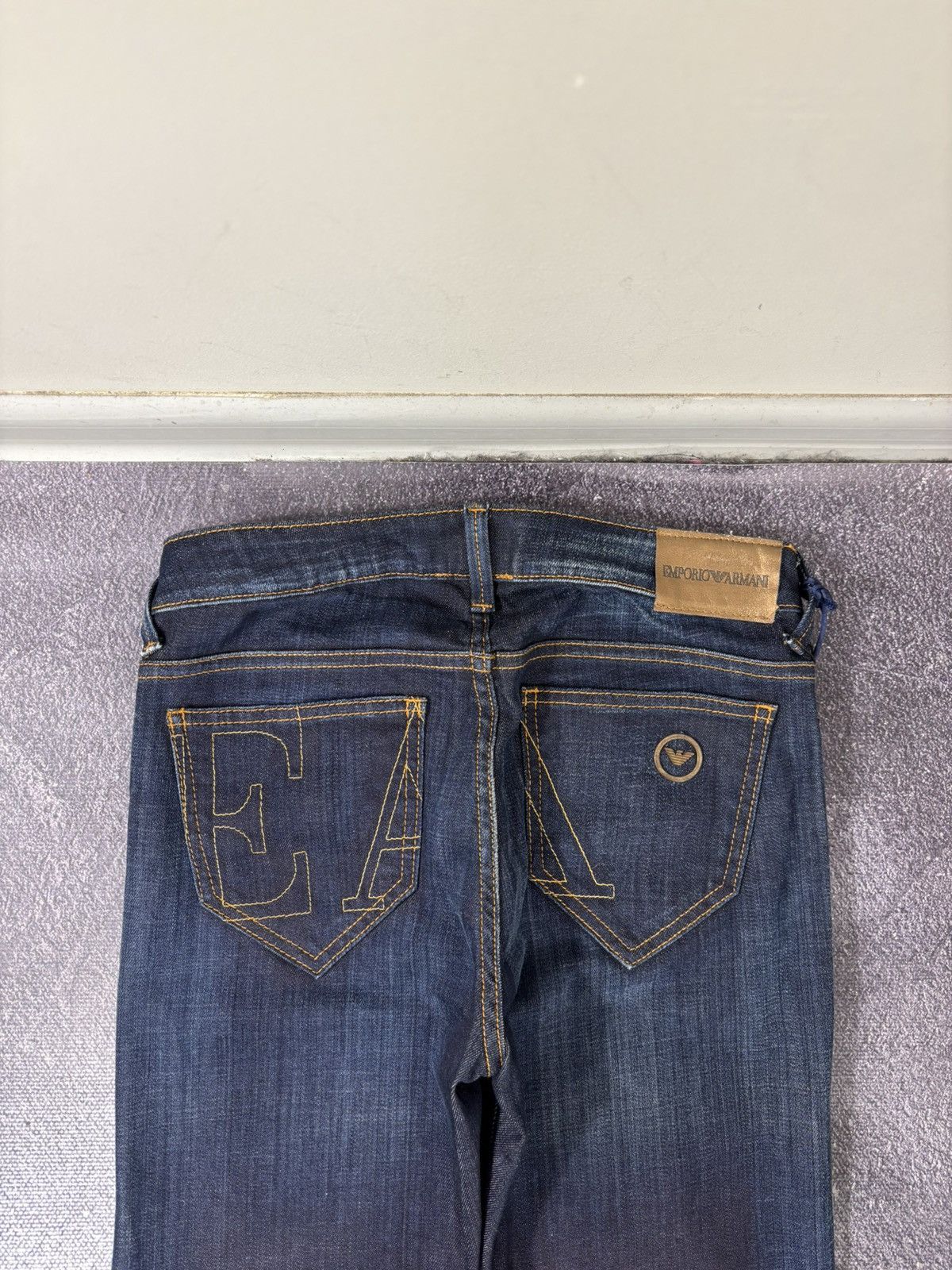 Emporio Armani Emporio Armani Cameron NWT Women’s Navy Blue Denim Jeans Size 25" / US 0 / IT 36 - 21 Thumbnail