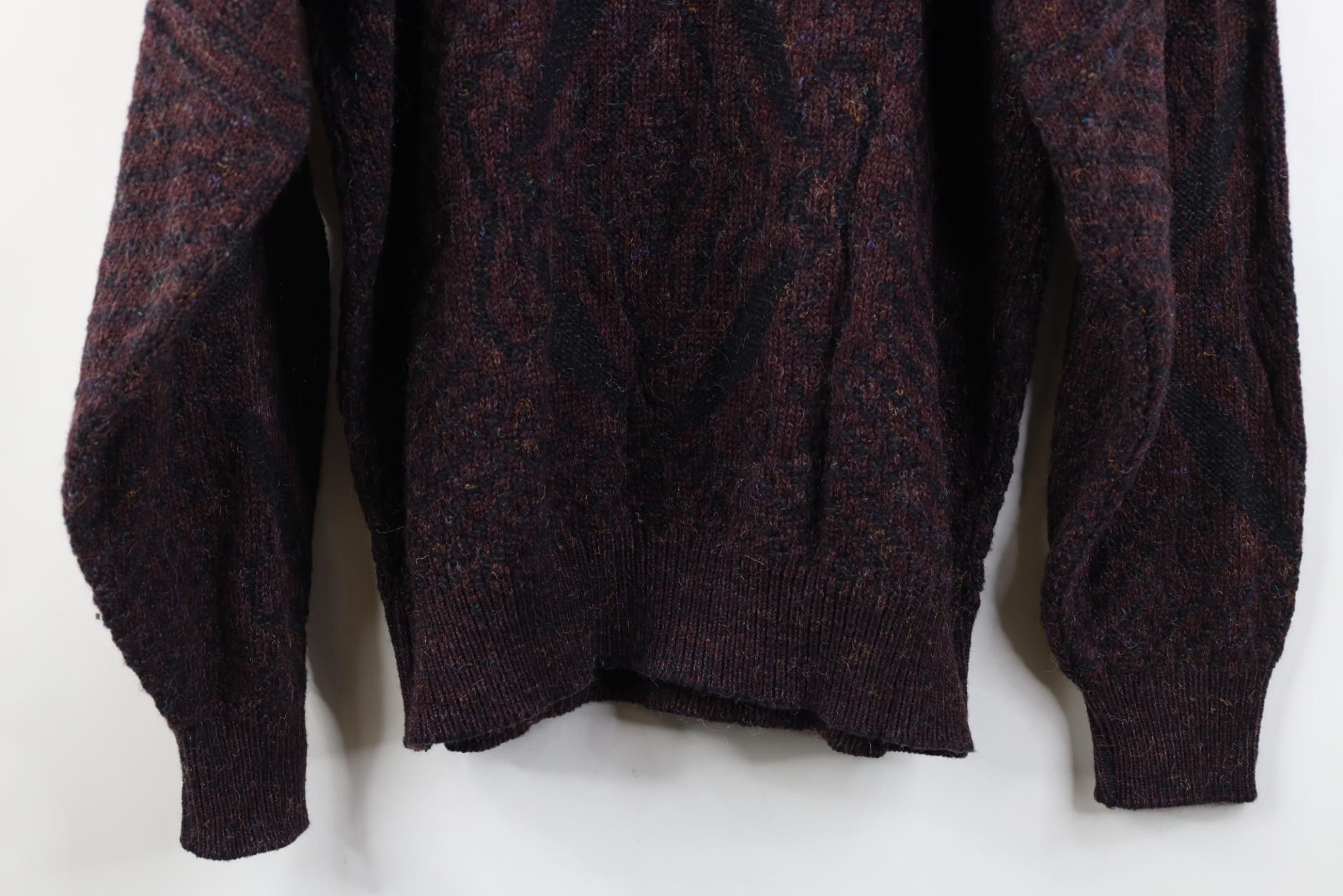 Vintage Vintage 90s Streetwear Geometric Ribbed Crewneck Sweater Size US XL / EU 56 / 4 - 11 Thumbnail