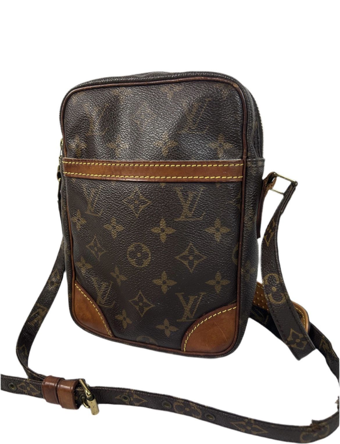 Louis Vuitton Louis Vuitton Monogram Crossbody Bag Size ONE SIZE - 1 Thumbnail