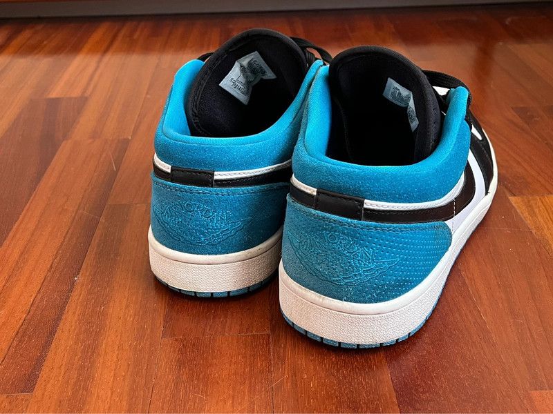 Nike Nike Air Jordan 1 Low SE “Laser Blue” Size US 11 / EU 44 - 6 Thumbnail