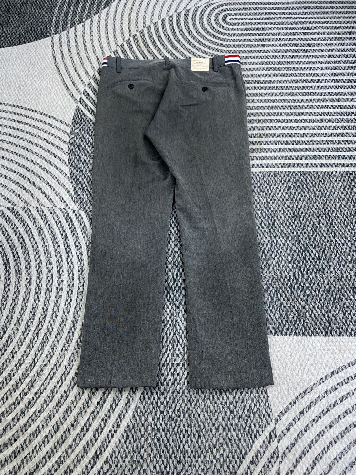 Thom Browne 🔥Thom Browne Dark Grey Casual Pants Size US 33 - 2 Thumbnail