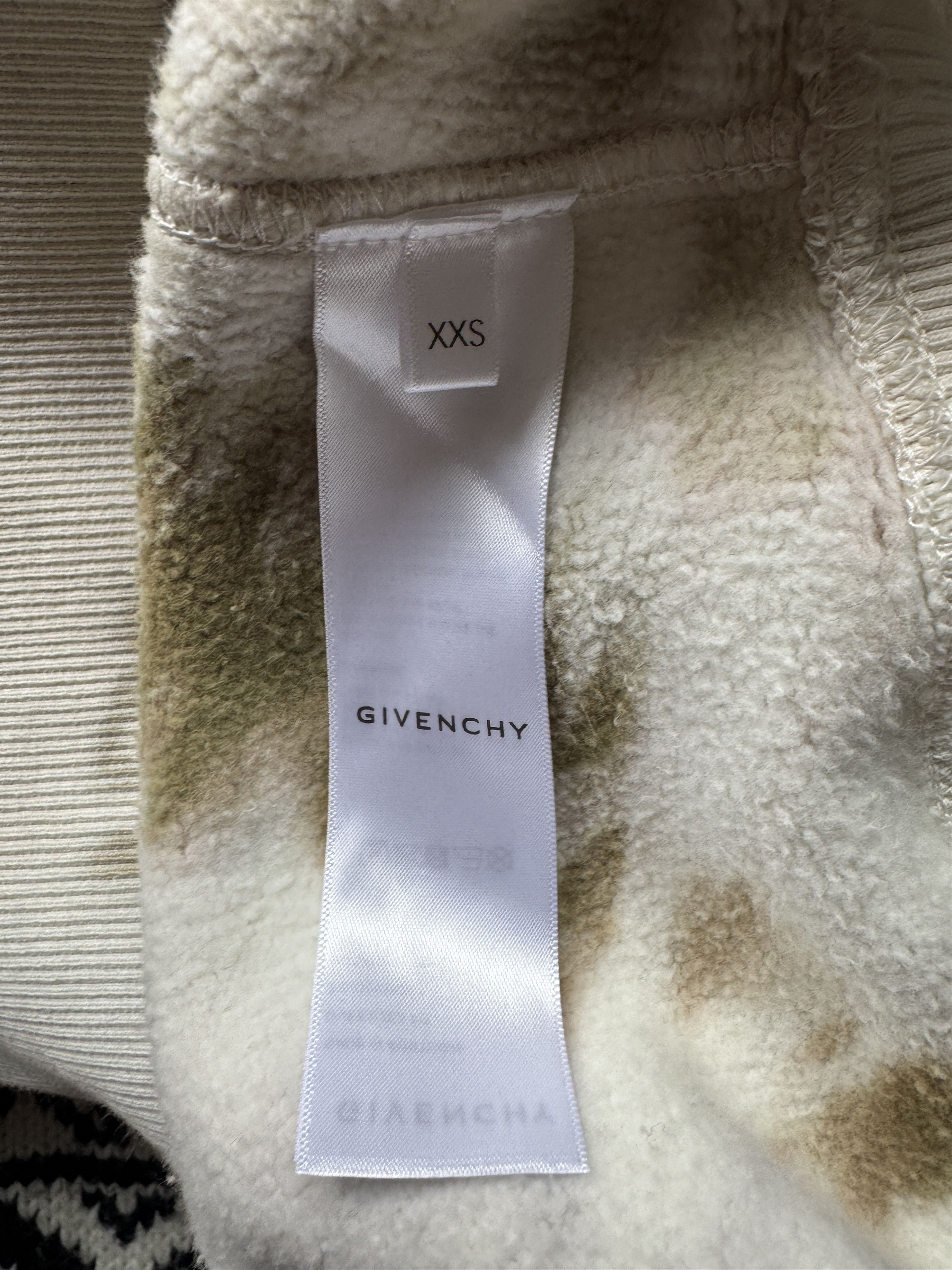 Givenchy Heart Tie-Dye Oversized Hoodie Size US M / EU 48-50 / 2 - 22 Thumbnail