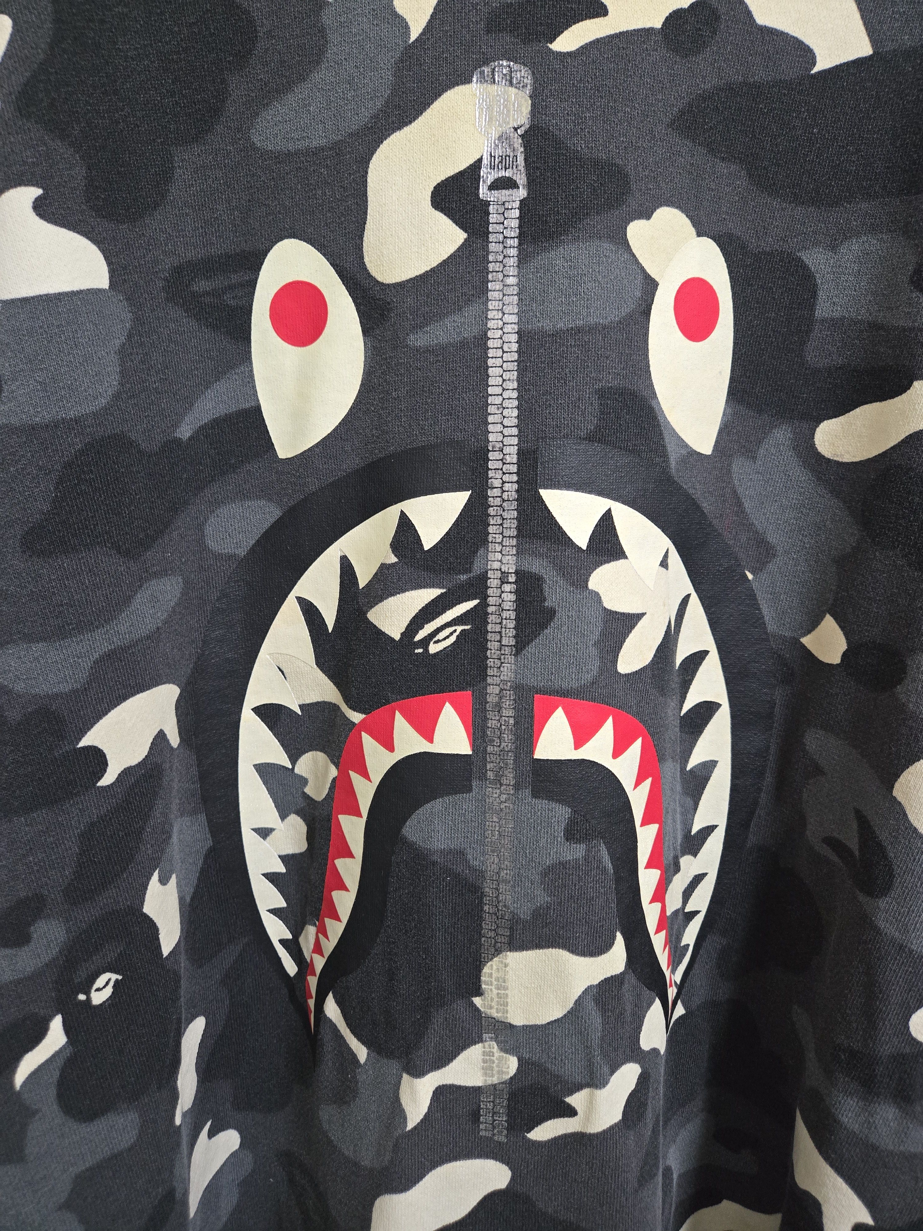 Bape Bape crew neck city camo Size US XL / EU 56 / 4 - 2 Thumbnail