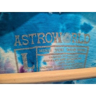 Other Travis Scott 2018 Astroworld Wish You Were Here Tour Tie Dye Size US L / EU 52-54 / 3 - 6 Thumbnail