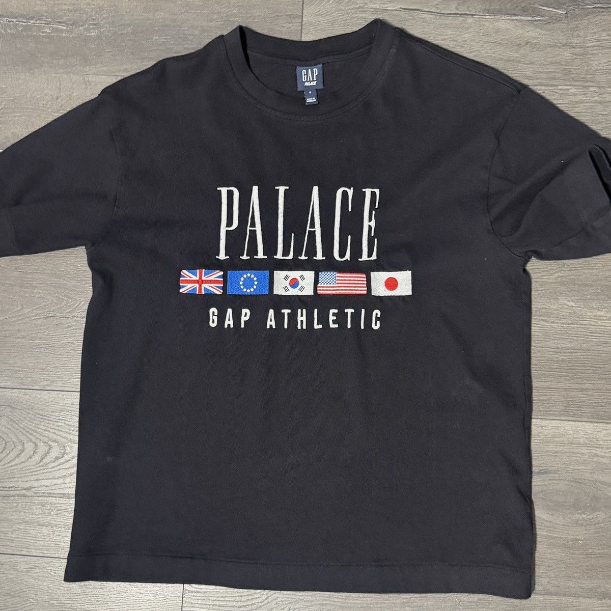 Gap × Palace Palace Gap Heavy Jersey T-Shirt Size US S / EU 44-46 / 1 - 1 Thumbnail