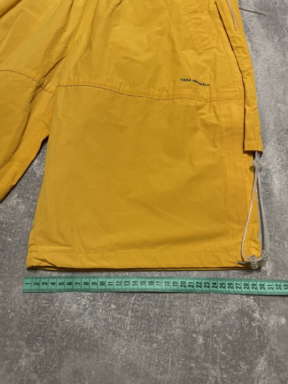 Japanese Brand × TAKA Original NEW Taka Original Tech Wear Y2K Shorts Size US 32 / EU 48 - 22 Thumbnail