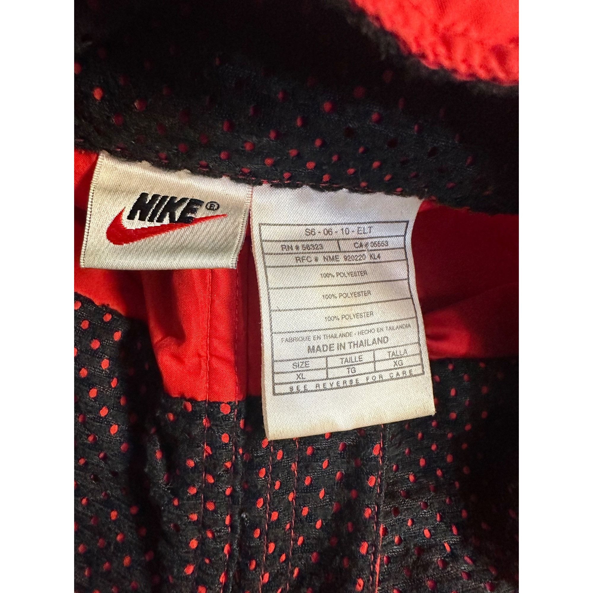 Nike Nike Sportswear Zip Up Crop Cut Jacket Vest Size US XL / EU 56 / 4 - 4 Thumbnail