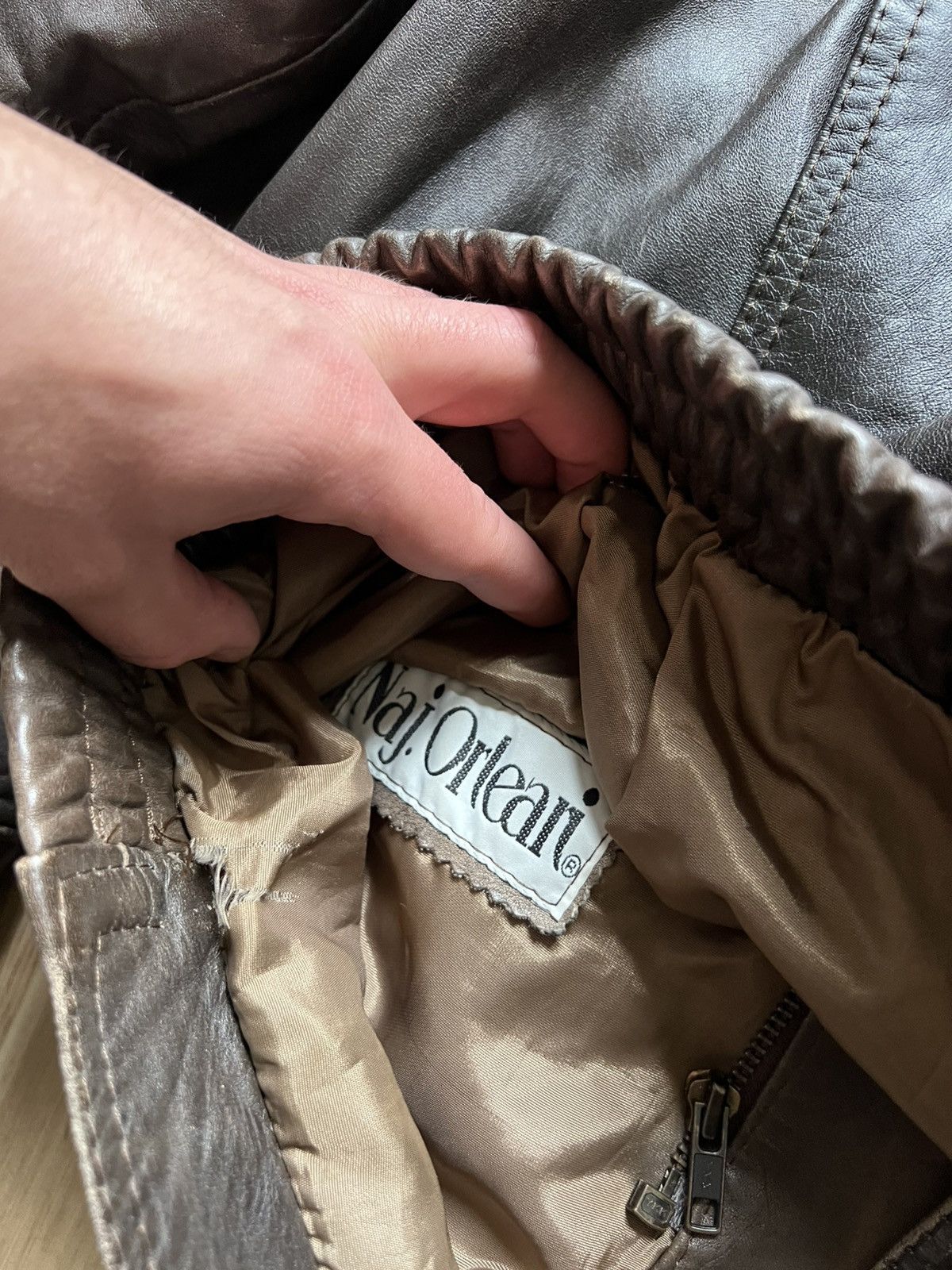 Vintage Vintage avirex style bomber aviator brown 2000s leather Size US M / EU 48-50 / 2 - 7 Thumbnail