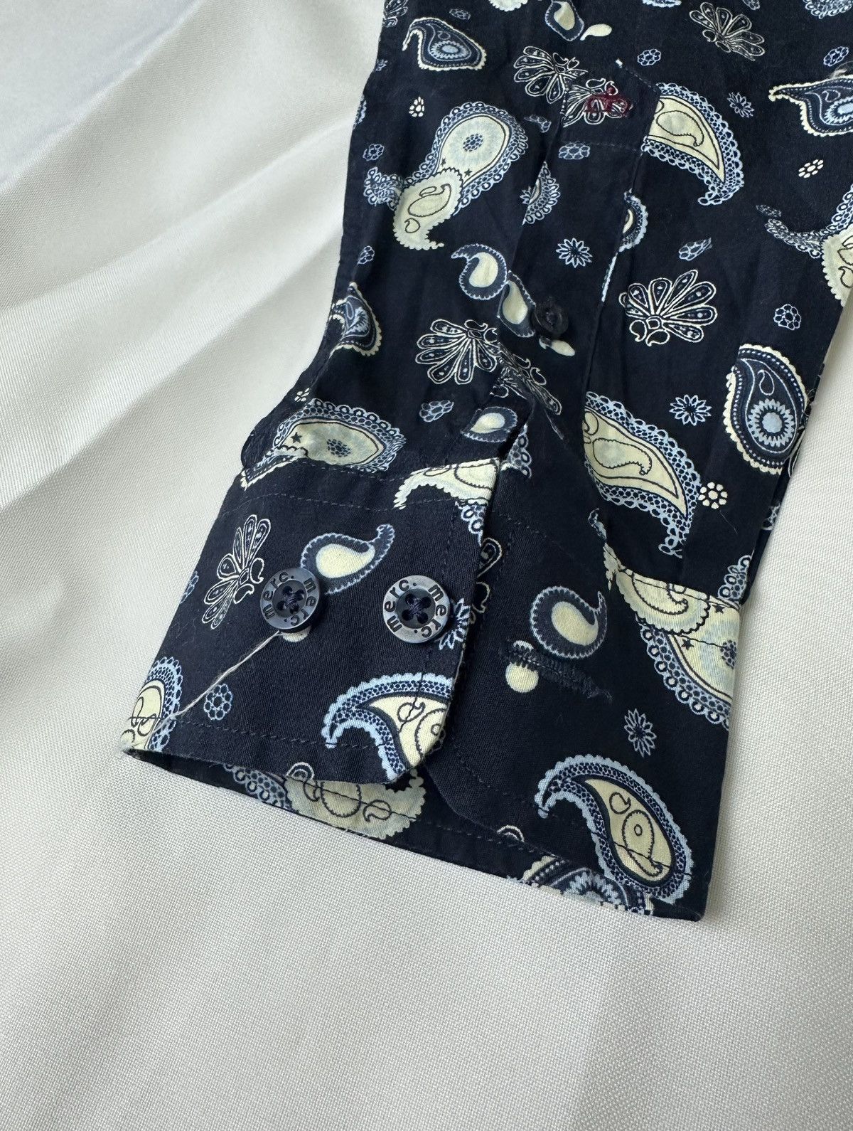 Merc Merc London Paisley Navy Shirt In Perfect Condition Size S-M Size US S / EU 44-46 / 1 - 7 Thumbnail