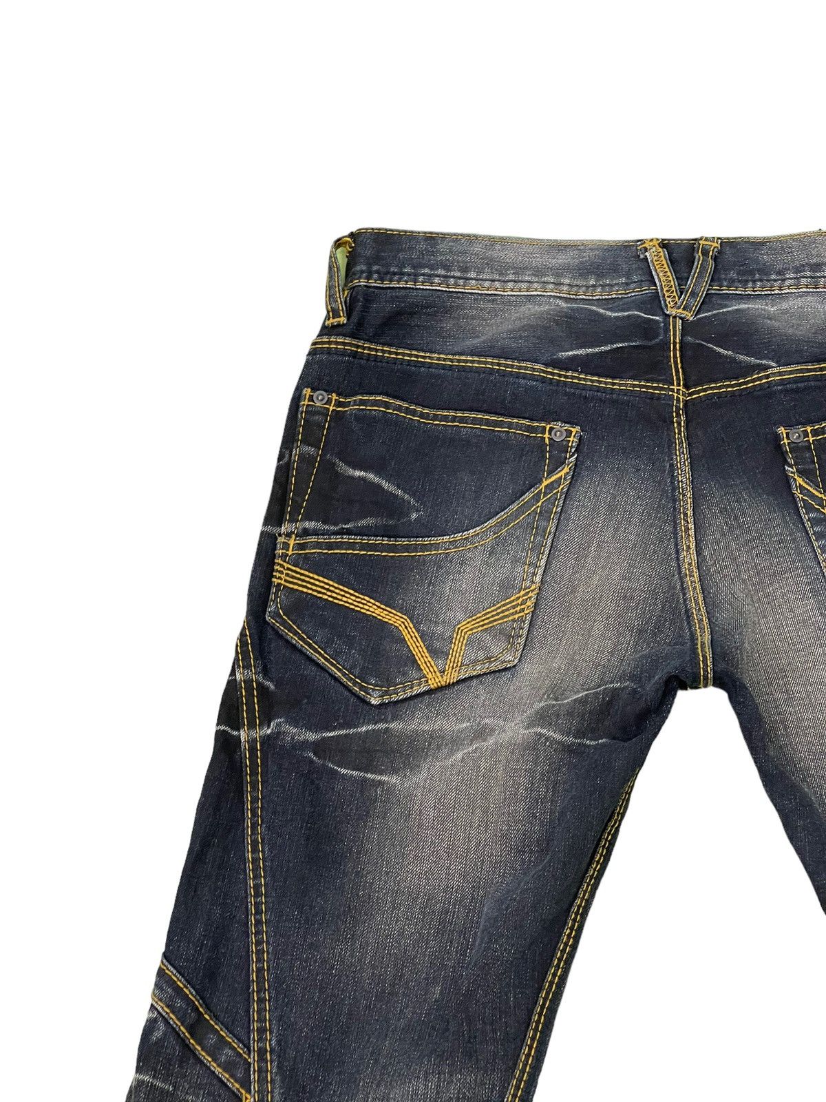 Japanese Brand Flare Jeans Hideaways Nicole Distress Low Rise Stretch 7🟦5 Size US 31 - 18 Thumbnail