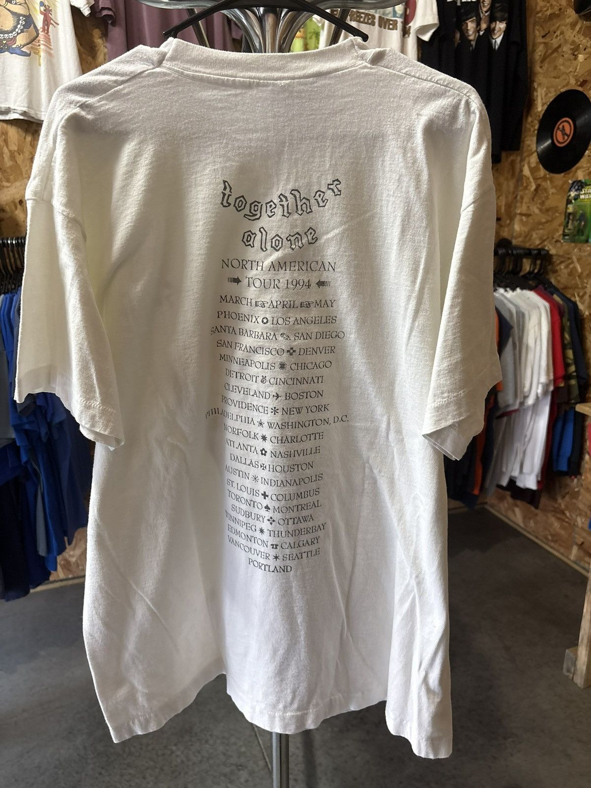 Band Tees 1994 Crowded house together alone tour T-Shirt Size US XL / EU 56 / 4 - 2 Thumbnail