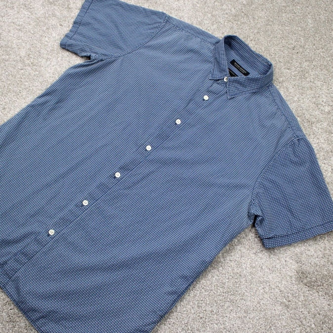 Banana Republic Banana Republic Mens Large Blue Custom 078 Wash Camden Fit Short Sleeve Size US L / EU 52-54 / 3 - 3 Thumbnail