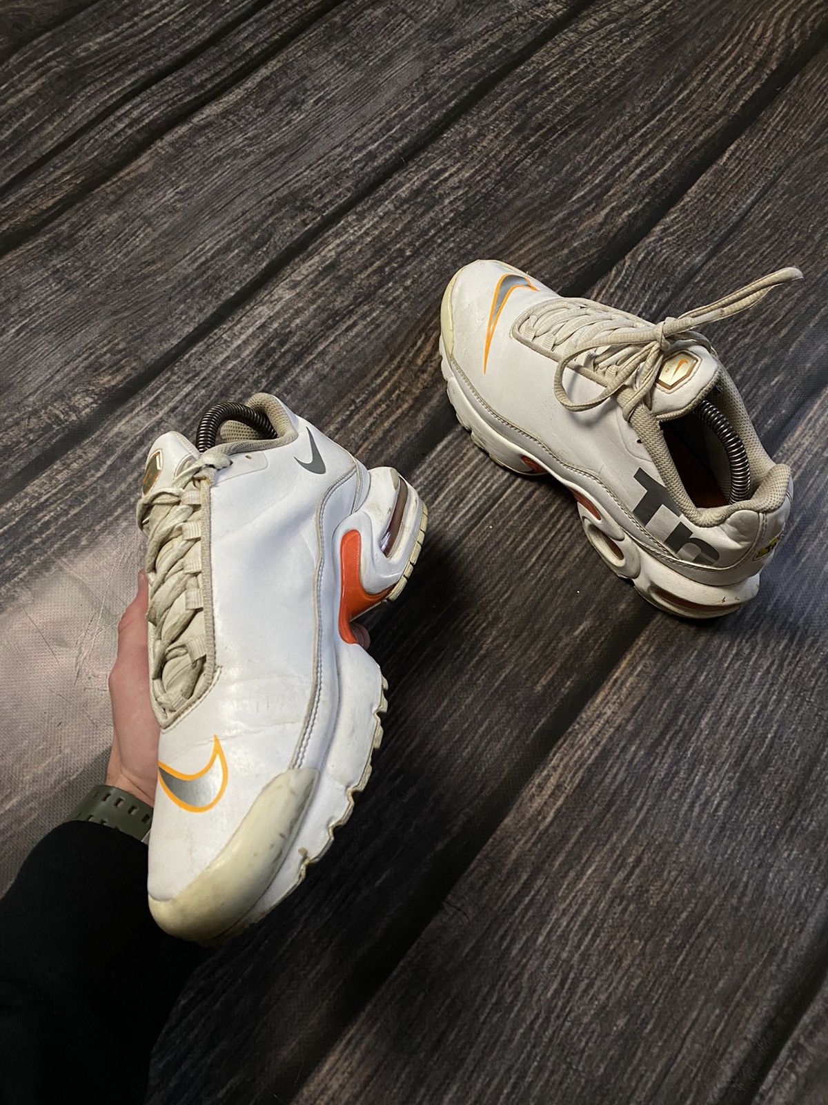 Leather × Nike 🔥NIKE TN LEATHER SNEAKERS Size US 7 / EU 40 - 4 Thumbnail
