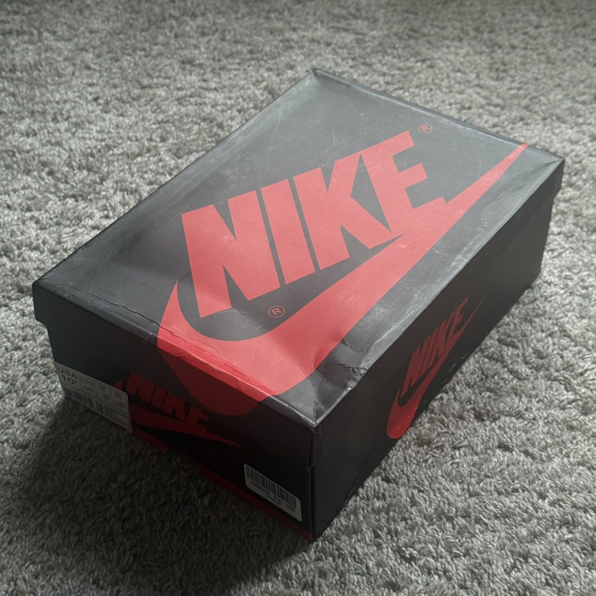 Nike Nike Air Jordan 1 Retro High OG ‘Clay Green’ | 555088 135 Size US 10.5 / EU 43-44 - 11 Thumbnail