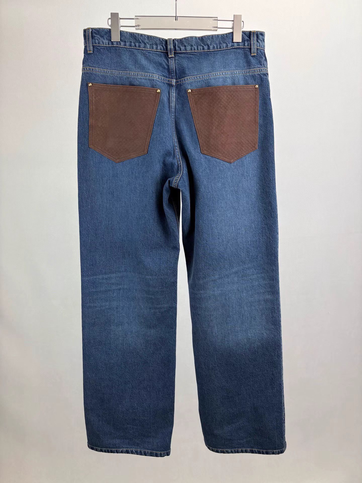 Louis Vuitton LOUIS VUITTON LV26 New Monogram Jeans with Back Pocket K1 Size US 33 - 2 Thumbnail