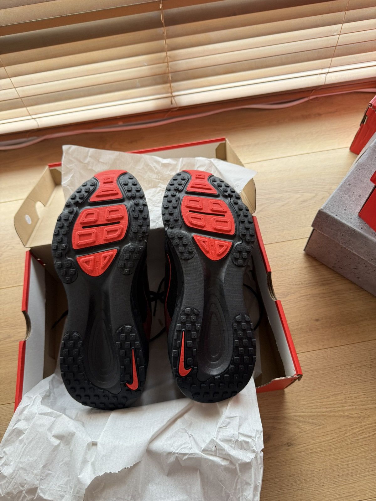 Nike Nike Zoom Black & Red Size US 11 / EU 44 - 8 Thumbnail