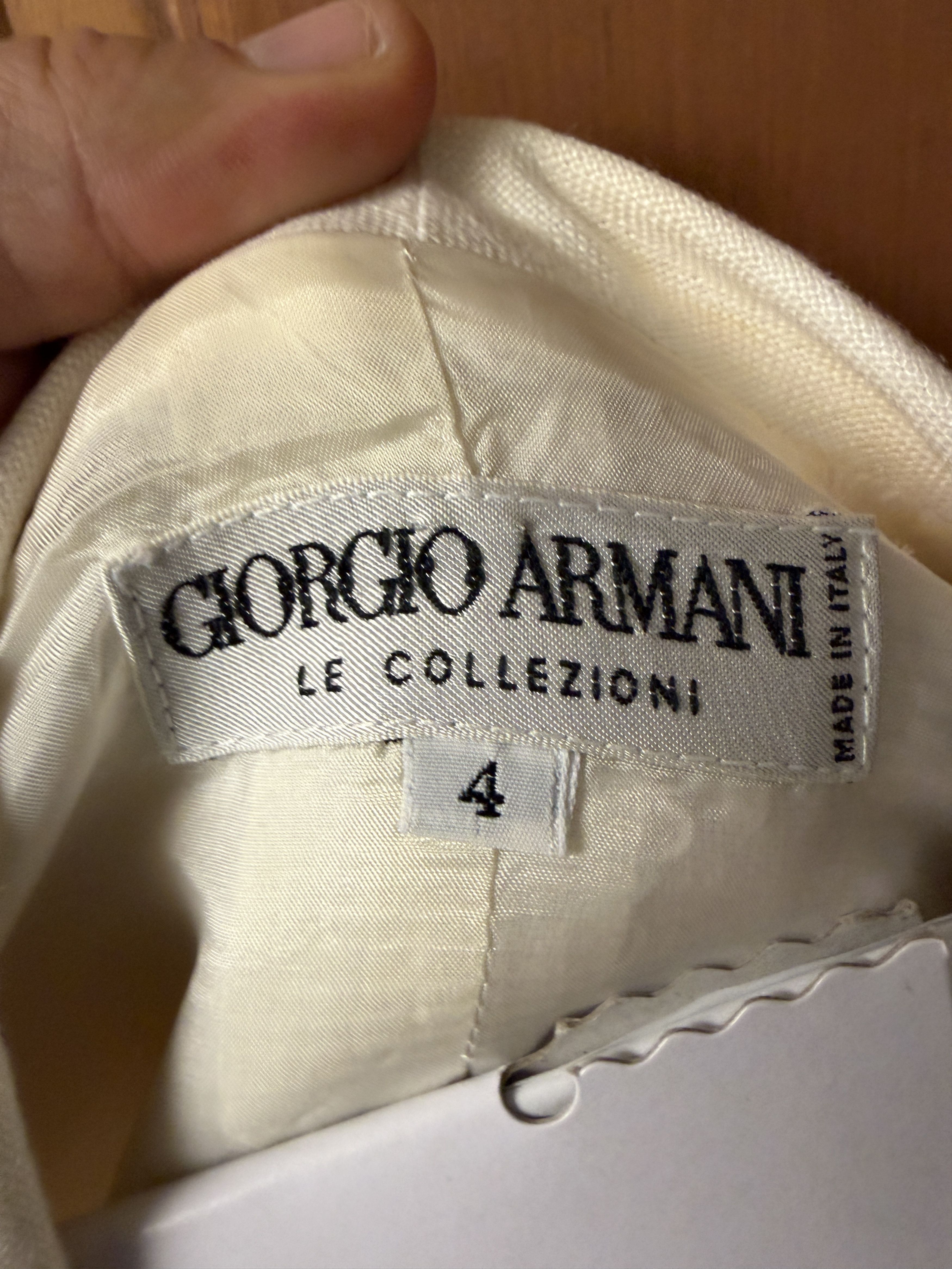 Giorgio Armani Giorgio Armani Le Collezioni Cream Linen Blazer Size 4 Size S / US 4 / IT 40 - 5 Thumbnail