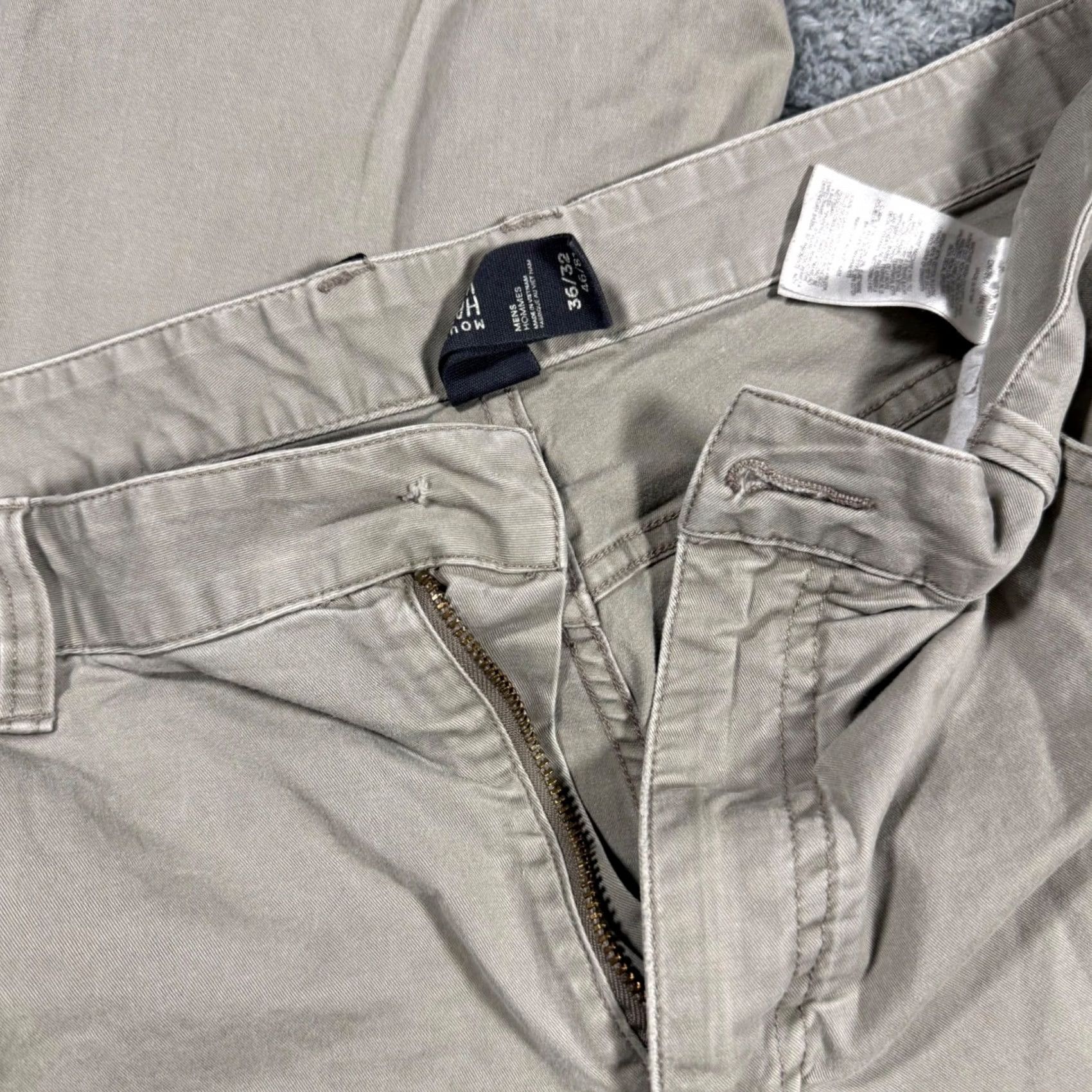 Mountain Hardwear Mountain Hardwear Pants Khaki Mens Size 36x32 Cargo Outdoor Workwear Flat Front Zipper Button Pockets Stretch Canvas Beige Size US 36 / EU 52 - 2 Thumbnail