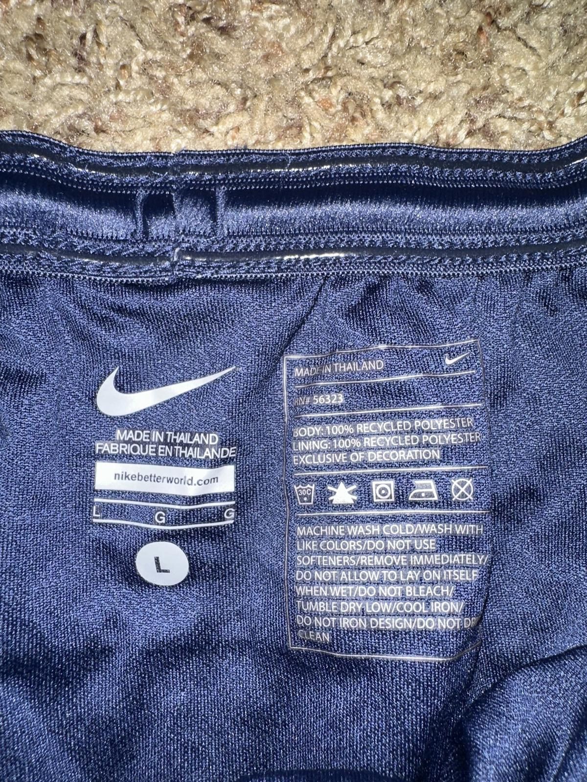 Nike Nike Men’s USA National Team Blue Soccer Shorts 2004-2008 VINTAGE Size US 36 / EU 52 - 4 Thumbnail