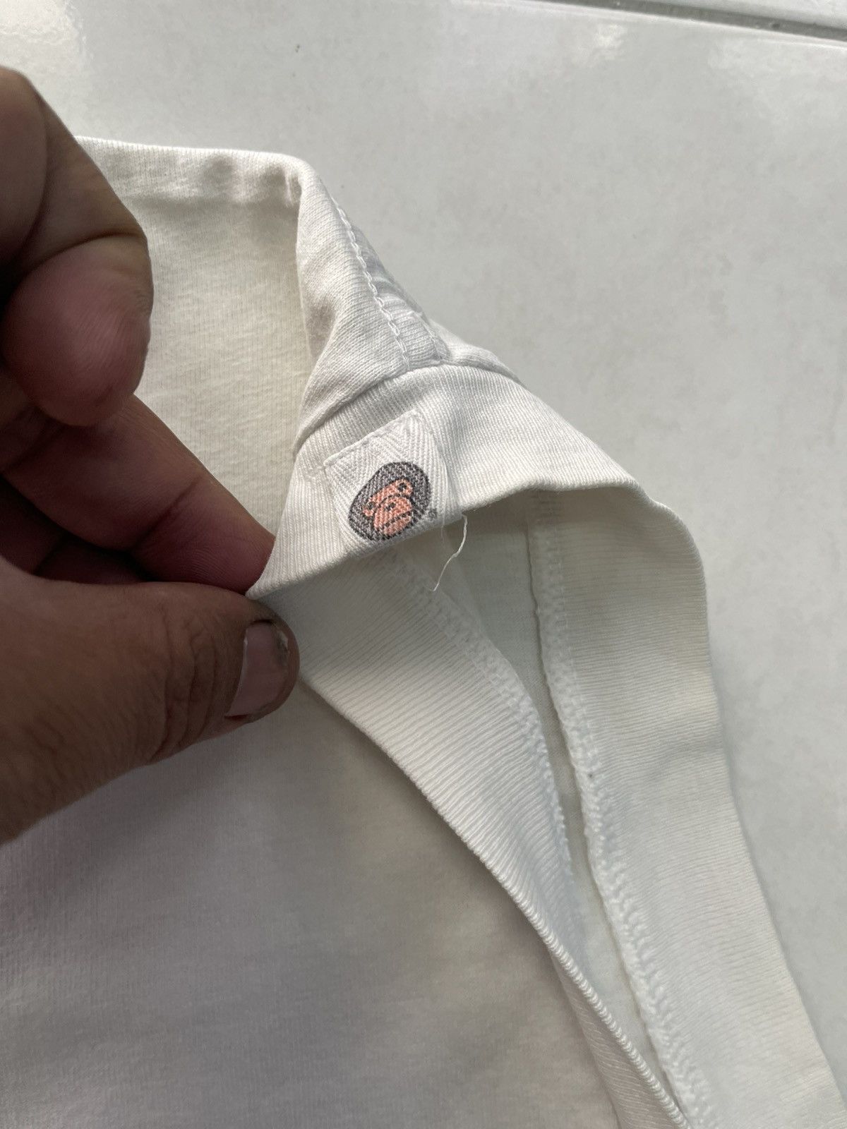 Bape VINTAGE BABY MILO A BATHING APE TEE VERY RARE Size US L / EU 52-54 / 3 - 5 Thumbnail