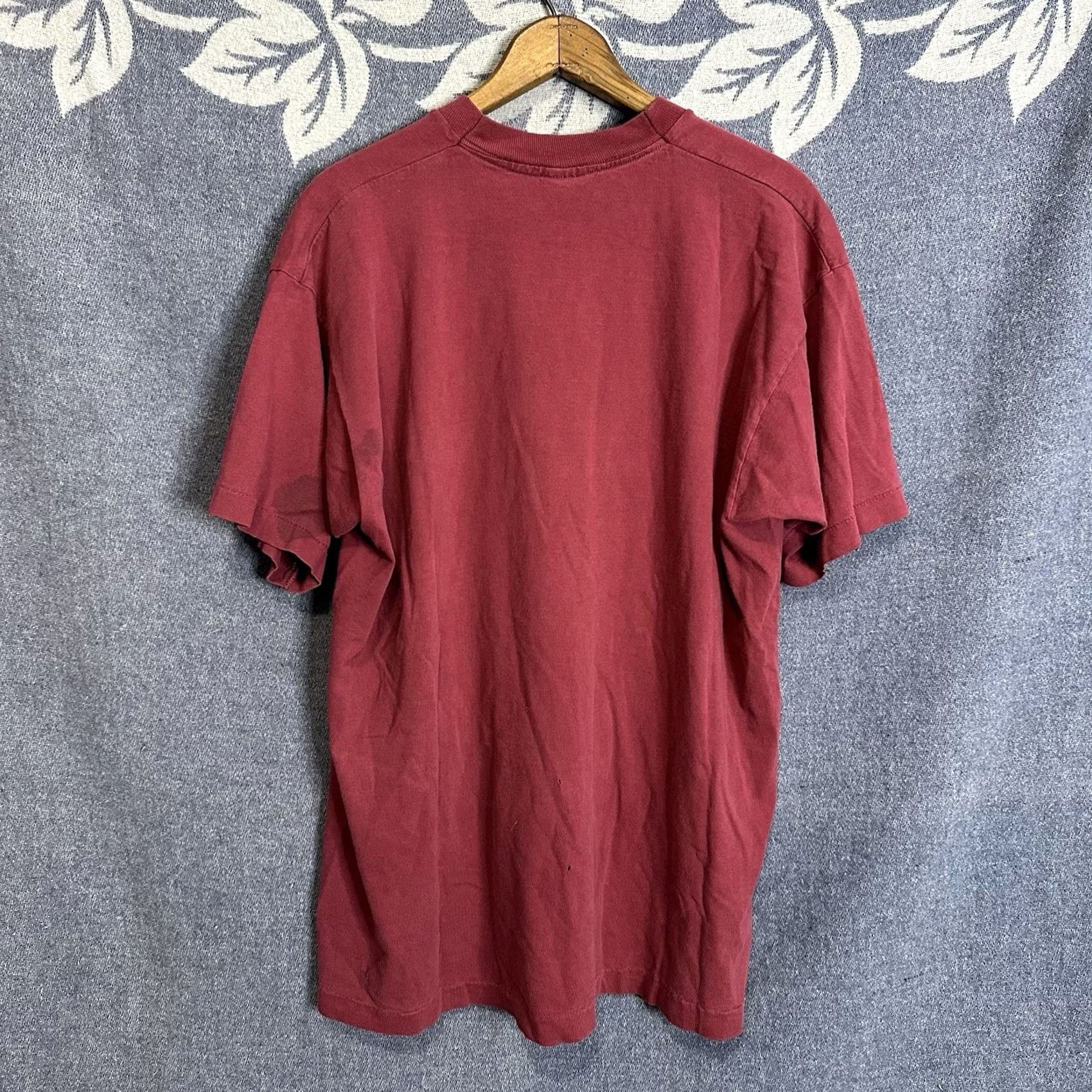 Vintage VINTAGE BVD T-Shirt Red Cotton Pocket Single Stitch Made in USA XL 90s Distressed Mens Size US XL / EU 56 / 4 - 6 Thumbnail