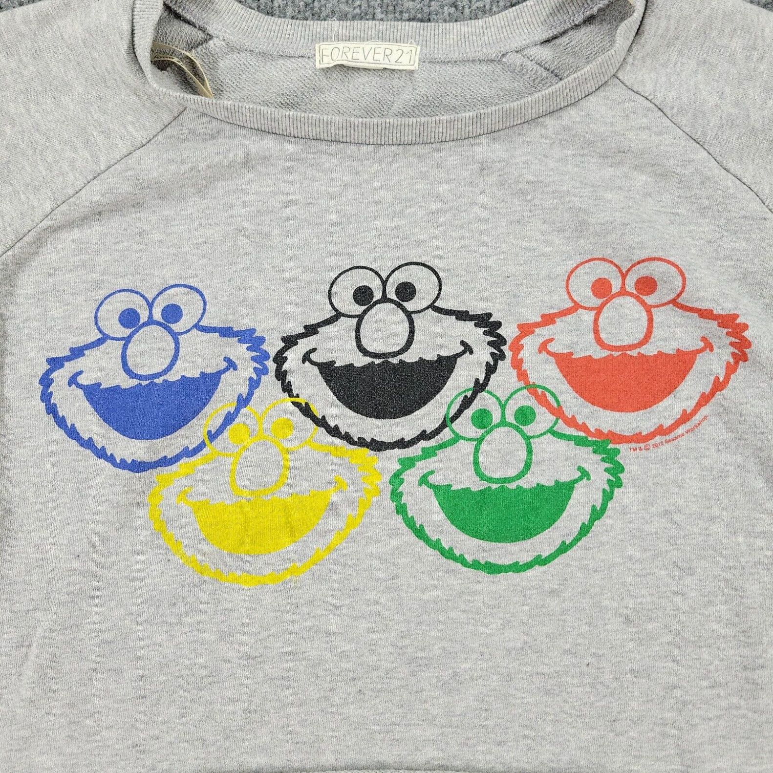 Elmo sweatshirt forever 21 best sale